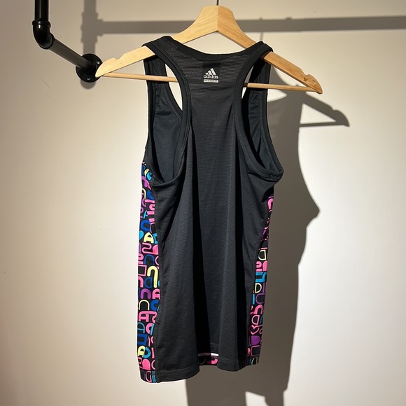 *YOUTH* Adidas Tech Fit Workout Tank - Picture 5 of 7